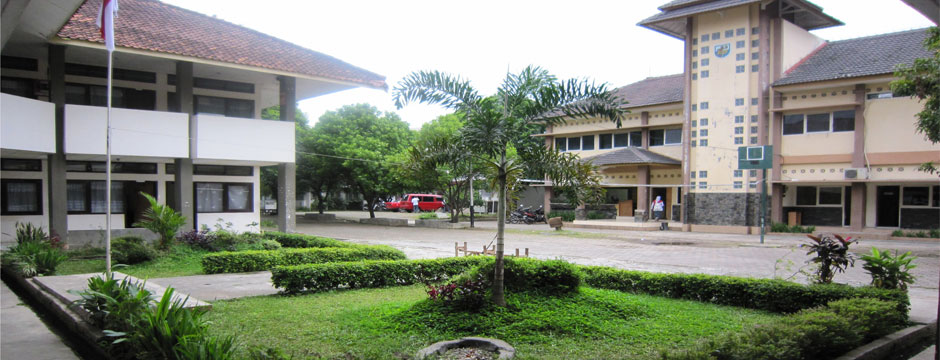 Selamat Datang Di Website Resmi SMP PLUS ULUMUL QURAN ACEH SELATAN!